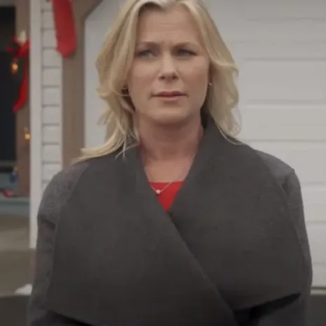 A-Magical-Christmas-Village-Alison-Sweeney-Coat-1.jpg A-Magical-Christmas-Village-Alison-Sweeney-Coat-1.jpg