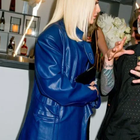 Cash-By-Cash-App-Maeve-Reilly-Coat-1.jpg Cash-By-Cash-App-Maeve-Reilly-Coat-1.jpg