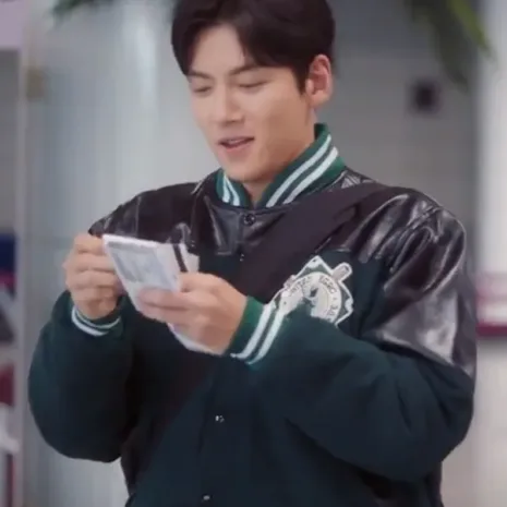 Cho-Yong-Pil-Welcome-To-Samdalri-Black-Jacket.jpg Cho-Yong-Pil-Welcome-To-Samdalri-Black-Jacket.jpg