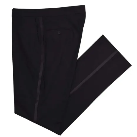 Daniel-Craig-007-Skyfall-Tuxedo-Suit.webp Daniel-Craig-007-Skyfall-Tuxedo-Suit.webp