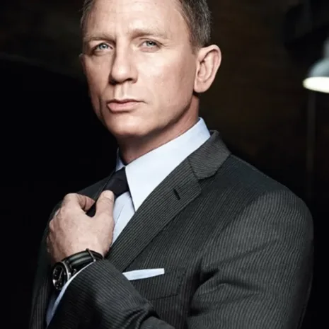 Daniel-Craig-Spectre-Grey-Pinstripe-Suit.webp Daniel-Craig-Spectre-Grey-Pinstripe-Suit.webp
