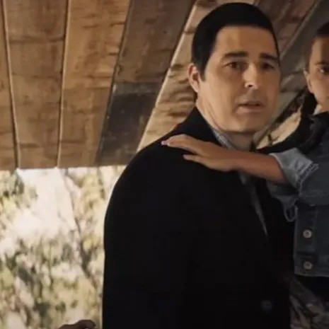 Daniel-Snyder-The-Harbinger-2022-Black-Coat.webp Daniel-Snyder-The-Harbinger-2022-Black-Coat.webp