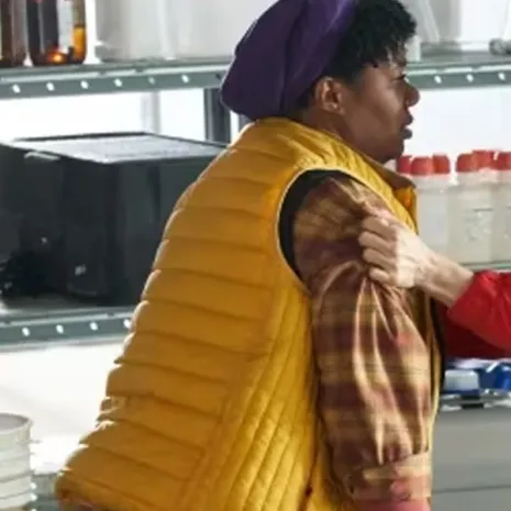 Det.-Kelly-Duff-Pretty-Hard-Cases-S01-Yellow-Vest.jpg Det.-Kelly-Duff-Pretty-Hard-Cases-S01-Yellow-Vest.jpg