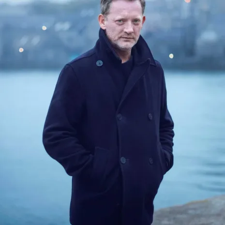 Douglas-Henshall-Shetland-Peacoat-1.jpg Douglas-Henshall-Shetland-Peacoat-1.jpg