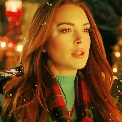 Falling-For-Christmas-2022-Lindsay-Lohan-Green-Jacket-2.jpg Falling-For-Christmas-2022-Lindsay-Lohan-Green-Jacket-2.jpg