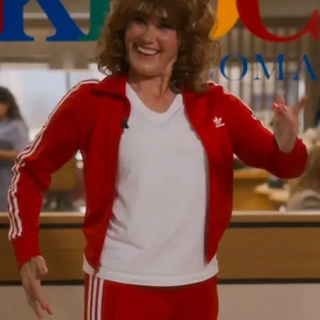 Firefly-Lane-S02-Katherine-Heigl-Red-Tracksuit-1.jpg Firefly-Lane-S02-Katherine-Heigl-Red-Tracksuit-1.jpg