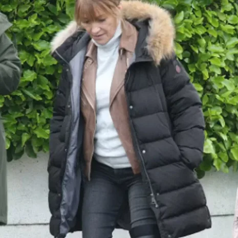 Harry-Wild-S01-Jane-Seymour-Black-Jacket.jpg Harry-Wild-S01-Jane-Seymour-Black-Jacket.jpg