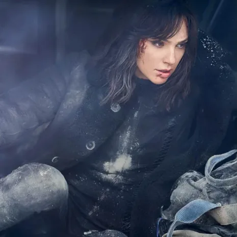 Heart-of-Stone-Rachel-Stone-Shearling-Black-Coat.jpg Heart-of-Stone-Rachel-Stone-Shearling-Black-Coat.jpg