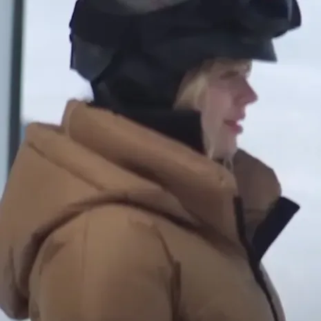 Jane-Krakowski-Your-Christmas-Or-Mine-2-Brown-Jacket.2.jpg Jane-Krakowski-Your-Christmas-Or-Mine-2-Brown-Jacket.2.jpg