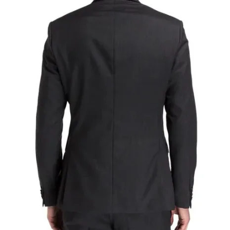 John-Wick-Black-Suit-2.webp John-Wick-Black-Suit-2.webp