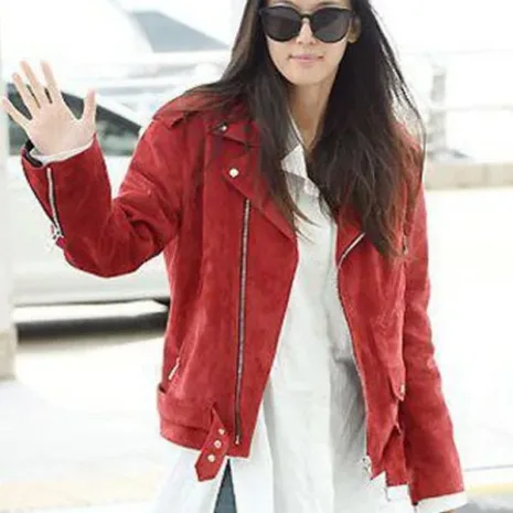 Jun-Ji-Hyun-Red-Jacket.jpg