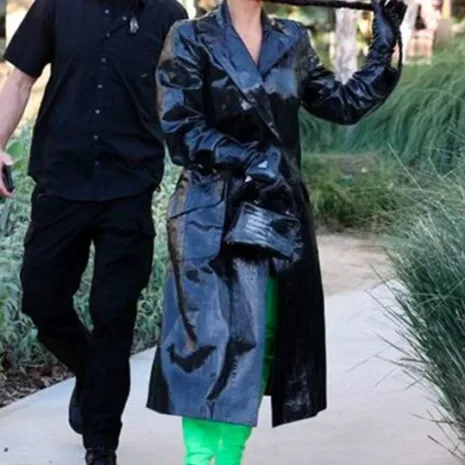 Kim-Kardashian-Gutsy-2022-Leather-Coat-539x700-1.jpg Kim-Kardashian-Gutsy-2022-Leather-Coat-539x700-1.jpg