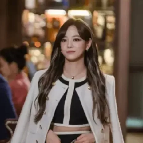 Kim-Sejeong-A-Business-Proposal-White-Cropped-Jacket.webp