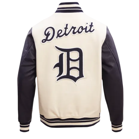 LDT635502-EMN_3.webp LDT635502-EMN_3.webp