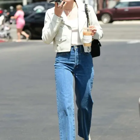 LUCY-HALE-WHITE-LEATHER-JACKET-1.jpg LUCY-HALE-WHITE-LEATHER-JACKET-1.jpg