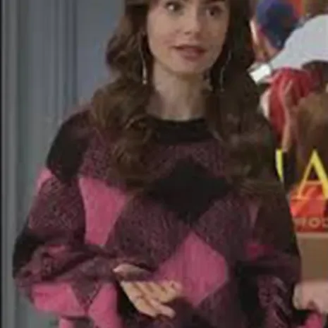 Lily-Collins-Emily-In-Paris-Pink-Sweater.jpg Lily-Collins-Emily-In-Paris-Pink-Sweater.jpg