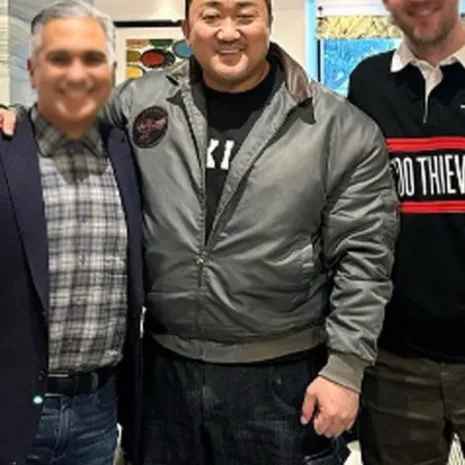 Ma-Dong-Seok-Badland-Hunters-Grey-Jacket.jpg Ma-Dong-Seok-Badland-Hunters-Grey-Jacket.jpg