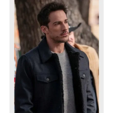 Michael-Trevino-Roswell-New-Mexico-S03-Black-Jacket.jpg