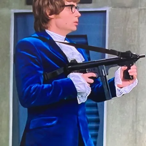 Mike-Myers-Austin-Power-Blue-Velvet-Suit.jpg Mike-Myers-Austin-Power-Blue-Velvet-Suit.jpg