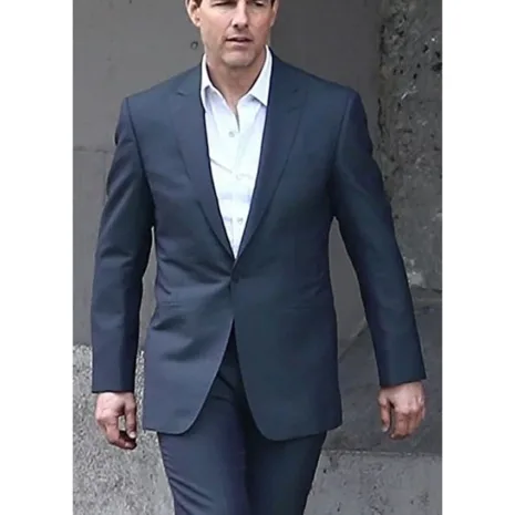 Mission-Impossible-6-Tom-Cruise-Blue-Suit.jpg