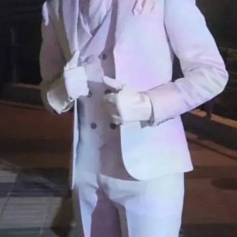 Moon-Knight-White-bUTToned-Blazer.jpg Moon-Knight-White-bUTToned-Blazer.jpg