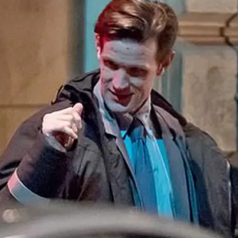 Morbius-Loxias-Crown-Black-Coat.jpg Morbius-Loxias-Crown-Black-Coat.jpg