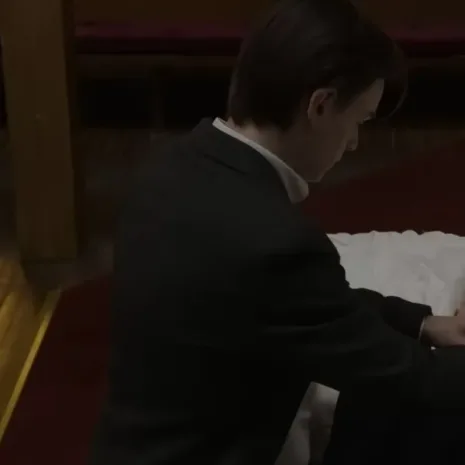 Mr.-Harrigans-Phone-Craig-Blazer.jpg Mr.-Harrigans-Phone-Craig-Blazer.jpg