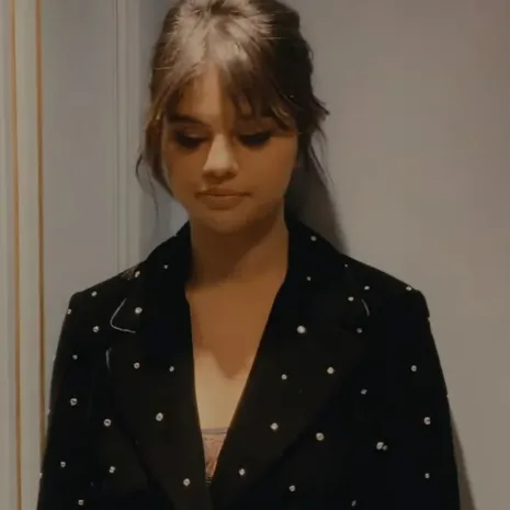 My-Mind-Me-Black-Crystal-Embellished-Blazer.jpg My-Mind-Me-Black-Crystal-Embellished-Blazer.jpg