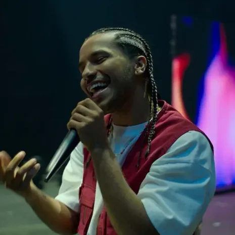 Neon-Tyler-Dean-Dean-Red-Vest.2.webp Neon-Tyler-Dean-Dean-Red-Vest.2.webp