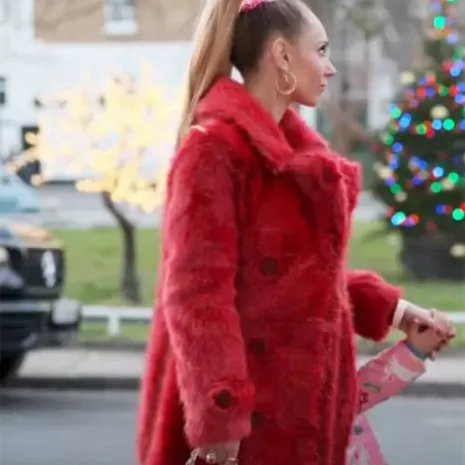 Red-Ted-Lasso-Juno-Temple-Fur-Coat.webp Red-Ted-Lasso-Juno-Temple-Fur-Coat.webp