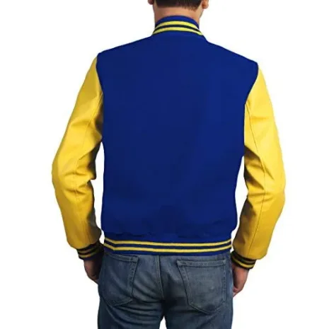 Riverdale-KJ-Apa-Archie-Andrews-Jacket-1.jpg Riverdale-KJ-Apa-Archie-Andrews-Jacket-1.jpg