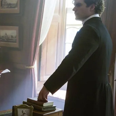 Sherlock-Holmes-Enola-Holmes-Coat-1.webp Sherlock-Holmes-Enola-Holmes-Coat-1.webp