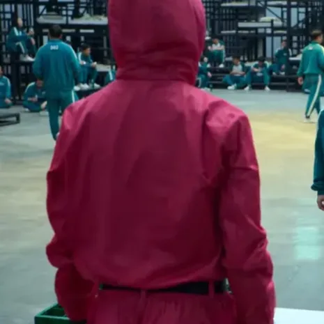 Squid-Game-Guards-Pink-Hooded-Jumpsuit.1.webp Squid-Game-Guards-Pink-Hooded-Jumpsuit.1.webp