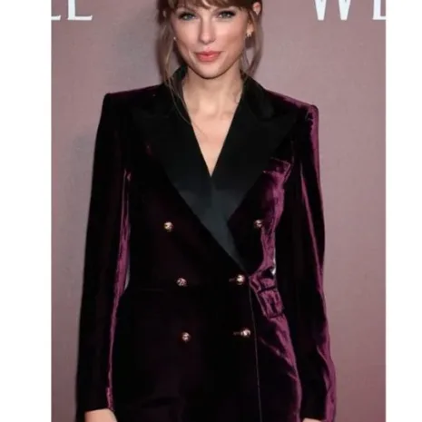 Taylor-Swift-Velvet-Suits-539x700-1.jpg Taylor-Swift-Velvet-Suits-539x700-1.jpg