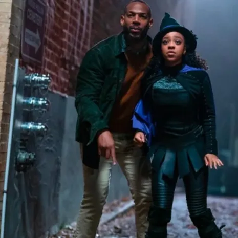 The-Curse-of-Bridge-Hollow-2022-Marlon-Wayans-Jackets-539x700-1.jpg The-Curse-of-Bridge-Hollow-2022-Marlon-Wayans-Jackets-539x700-1.jpg