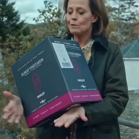 The-Good-House-2022-Hildy-Good-Black-Jacket.jpg The-Good-House-2022-Hildy-Good-Black-Jacket.jpg