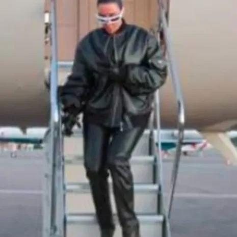 The-Kardashians-S02-Kim-Kardashian-Leather-Bomber-Jacket-539x700-1.jpg