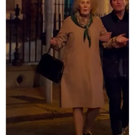 The-Nan-Movie-2022-Catherine-Tate-Beige-Coat-1.jpg The-Nan-Movie-2022-Catherine-Tate-Beige-Coat-1.jpg