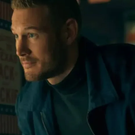 The-Umbrella-Academy-S03-Tom-Hopper-Jacket-1.jpg The-Umbrella-Academy-S03-Tom-Hopper-Jacket-1.jpg