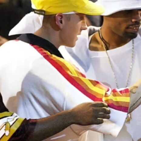 White-Jacket White-Jacket