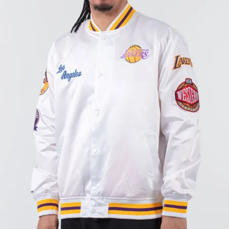 la-lakers-city-collection-white-varsity-jacket.webp la-lakers-city-collection-white-varsity-jacket.webp