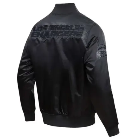 los-angeles-chargers-triple-black-satin-jacket-600x600-1.webp los-angeles-chargers-triple-black-satin-jacket-600x600-1.webp
