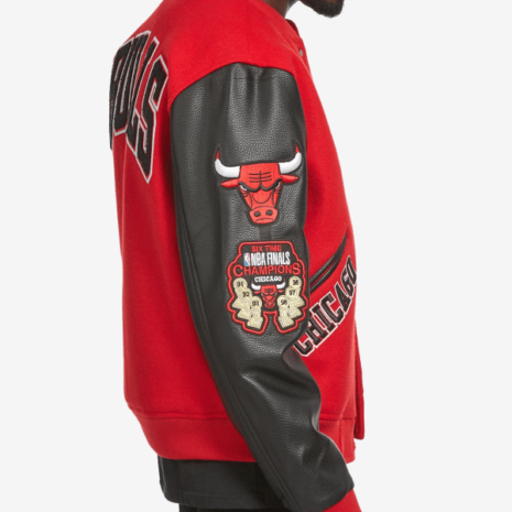 nba-chicago-bulls-black-and-red-jacket-2-600x700-1.webp nba-chicago-bulls-black-and-red-jacket-2-600x700-1.webp
