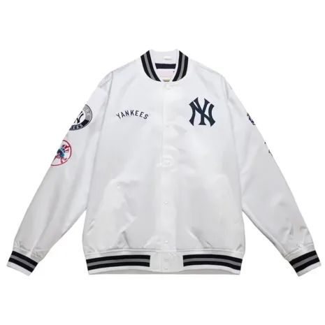 new-york-yankees-city-collection-white-jacket.webp
